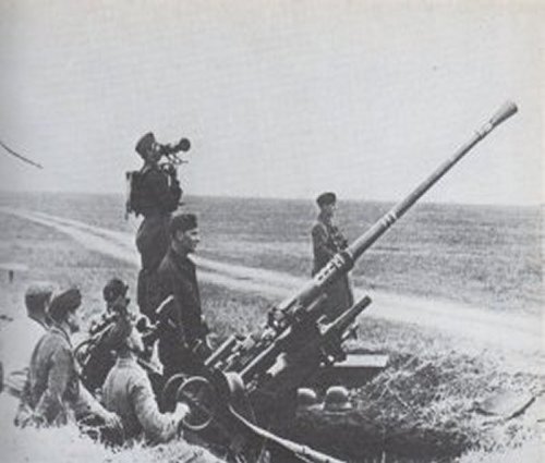 3.7 cm Flak 18 Altvater