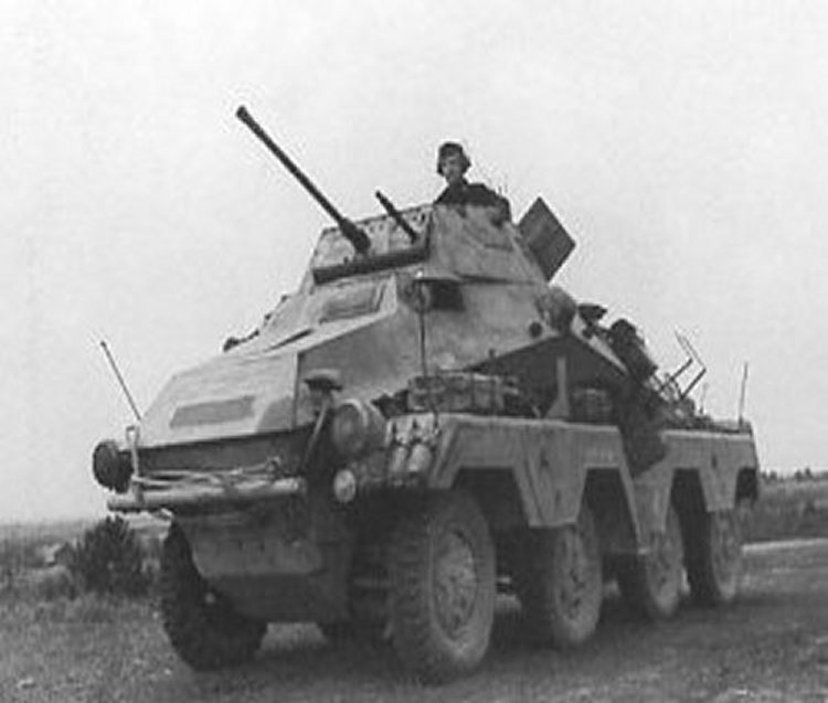 Sd.Kfz. 231 (8-Rad) Schwere Panzersphwagen